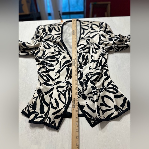 Vintage 80s 100% Silk Skirt Suit Set Black & White Floral Size 12 Korean Made - Picture 8 of 16